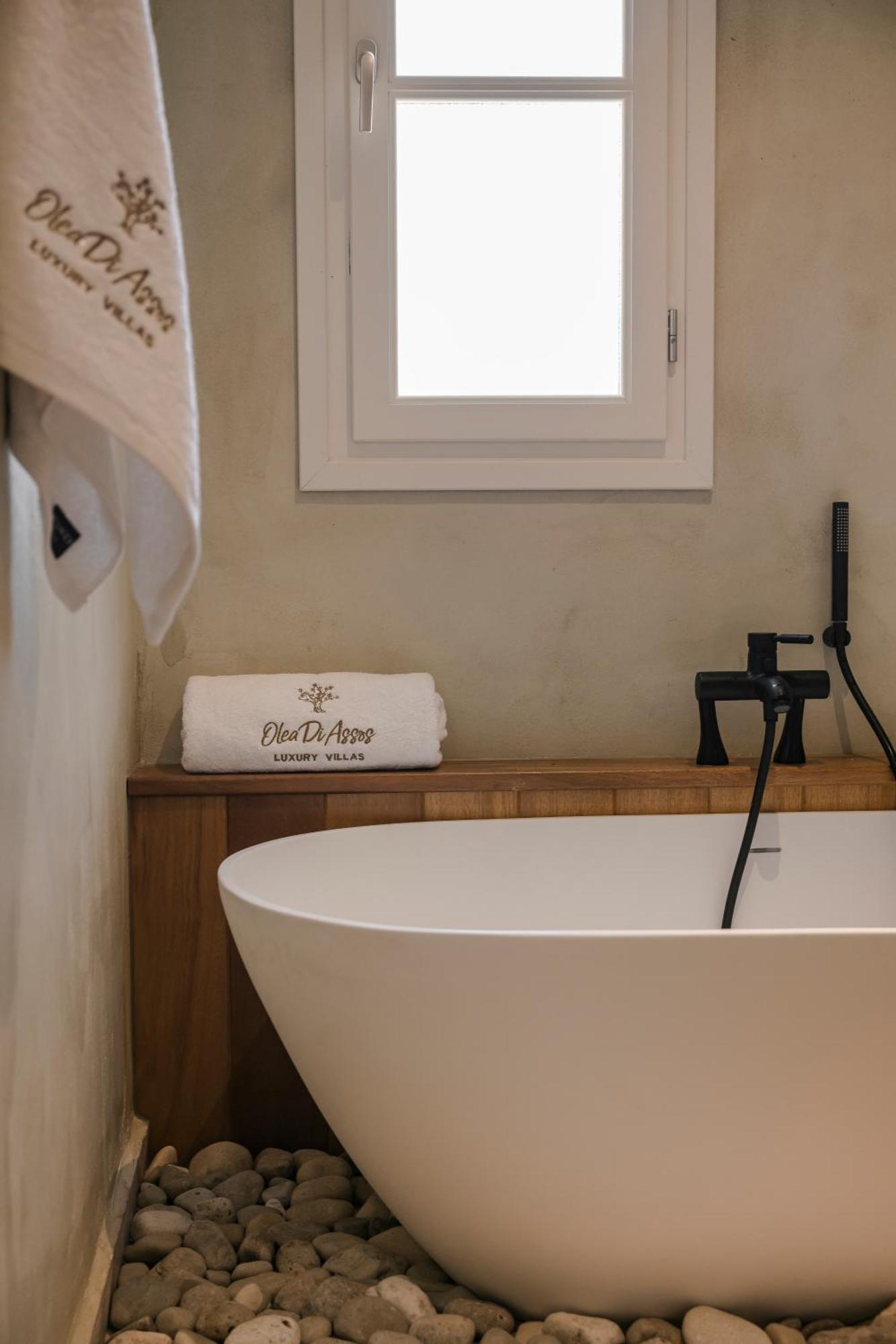 Uberina - Olea Di Assos Villas Asos Bagian luar foto